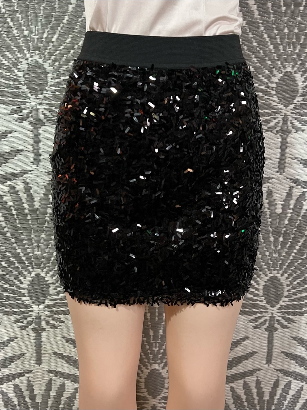 Y2K Black Sequin Mini Skirt Womens M Party Clubwear New Years Eve Glam